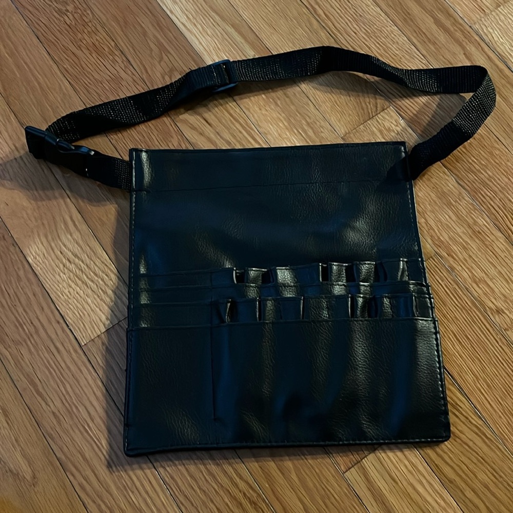 Belt Make Up Brush Holder